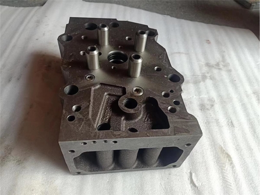Głowa cylindra Assy 3811985 Do KTA19 K19 4 zawory Silnik wysokoprężny